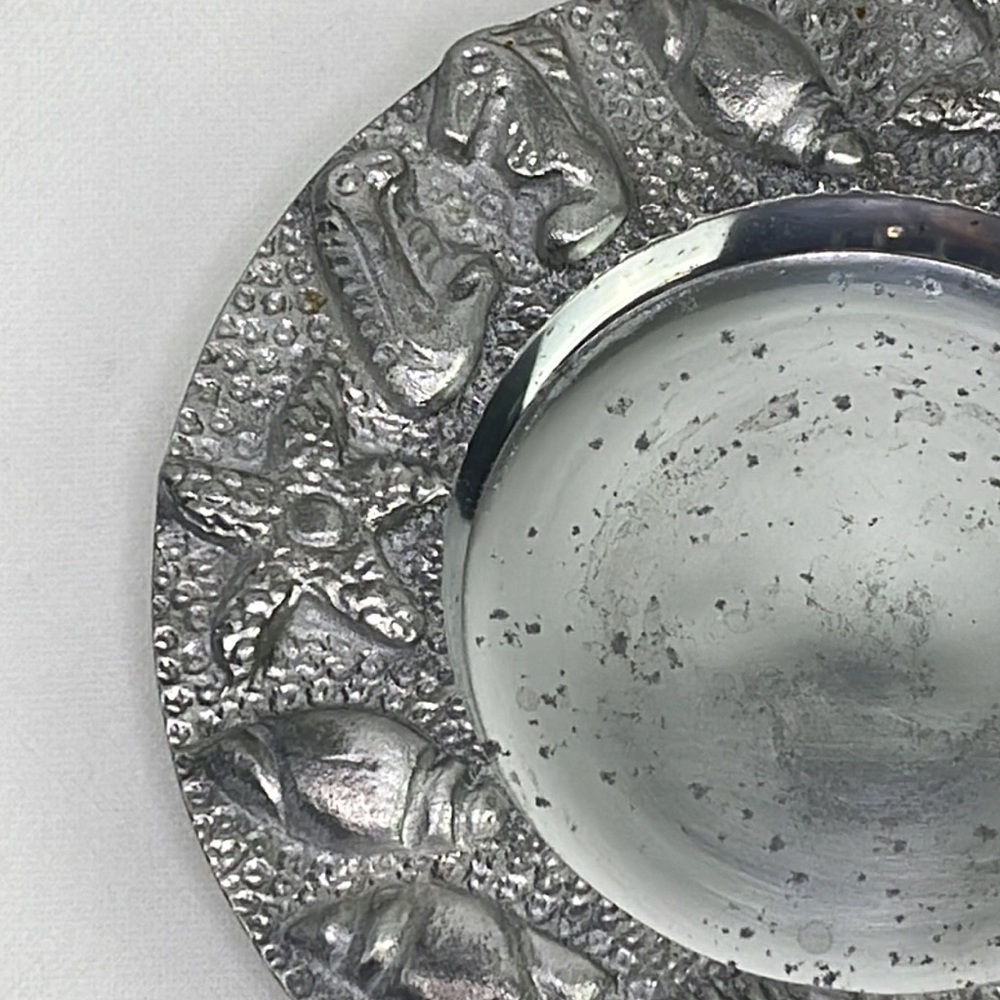 Large Silver Shell Candle Holder - Picture 4 of 6
